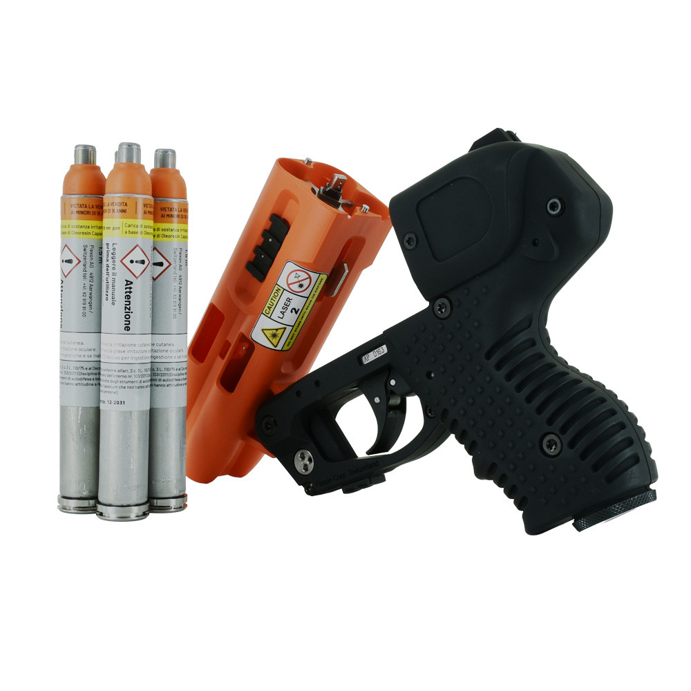 Vista laterale 3/4 pistola al peperoncino JPX4 Compact Laser nera con serbatoio arancione aperto e 3 cartucce OC Piexol incluse