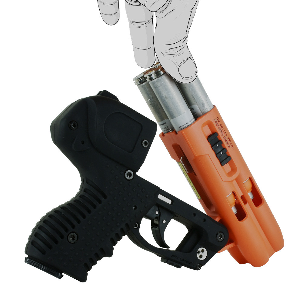 JPX4 Compact aperto a 90 gradi con caricatore arancione estratto e cartucce al peperoncino visibili, mano illustrata regge il serbatoio